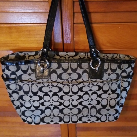 Coach Bag - Picture 4 of 6